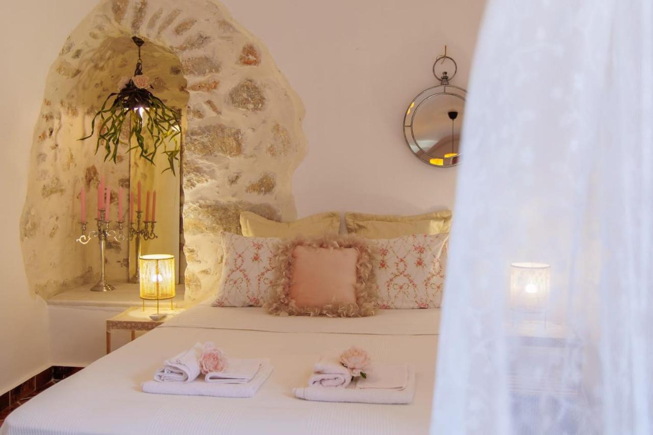 Iliana'S House - Spacious Cave House In The Center Of Areopolis Exterior foto