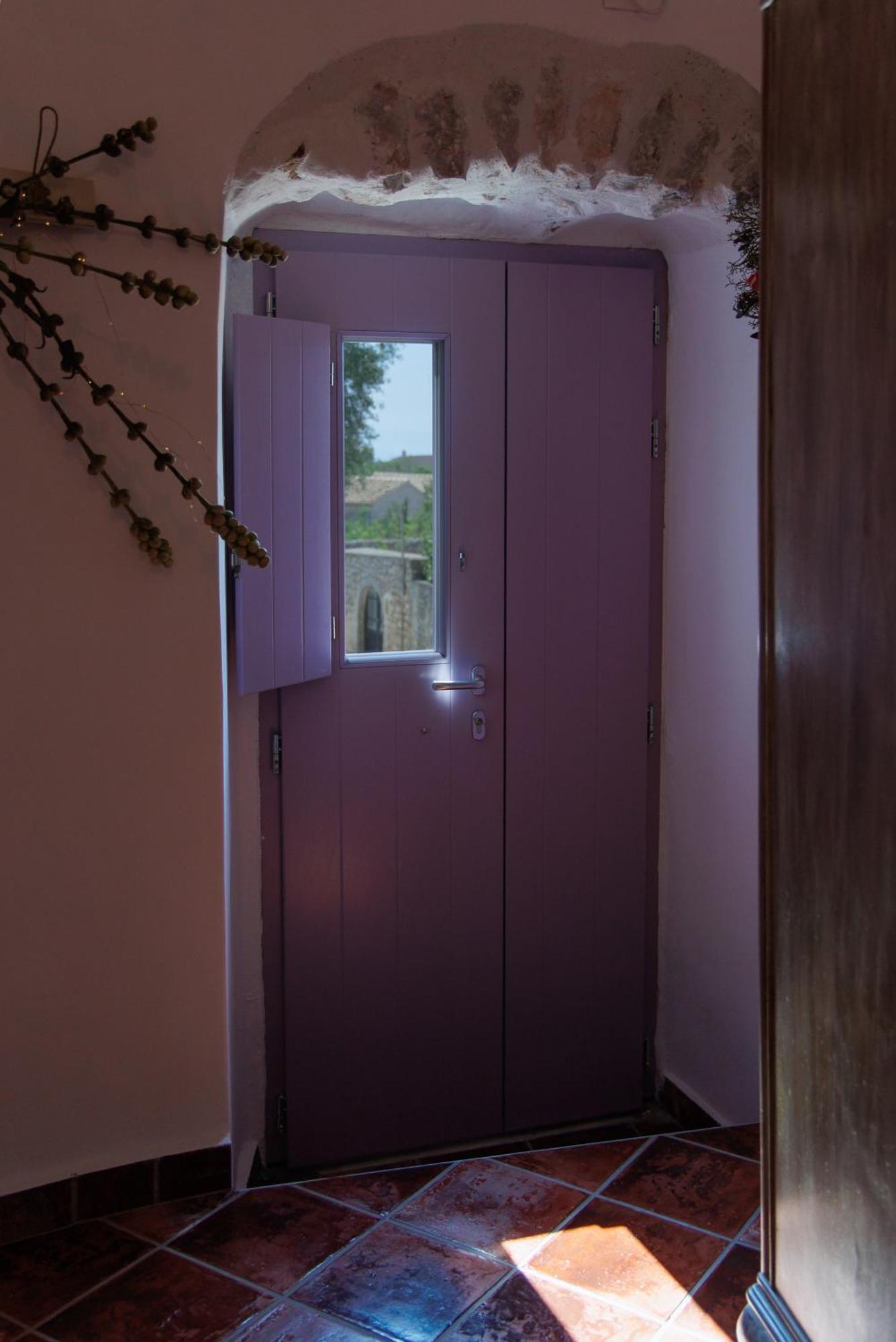 Iliana'S House - Spacious Cave House In The Center Of Areopolis Exterior foto